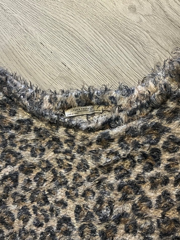 Leopar Desenli Kadın Kazak - Görsel 4