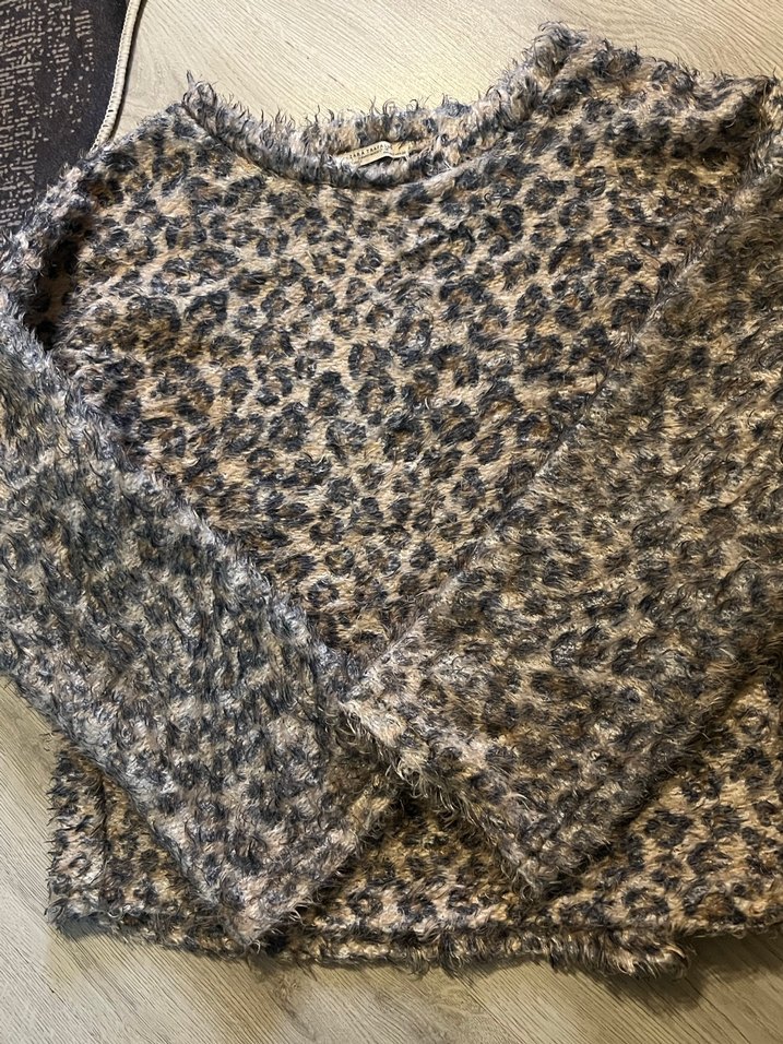 Leopar Desenli Kadın Kazak - Görsel 3