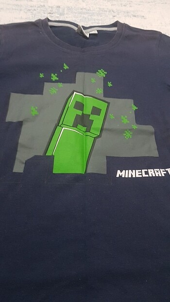 Primark Minecraft tshirt