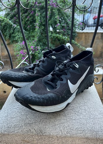 Erkek Nike spor ayakkabısı