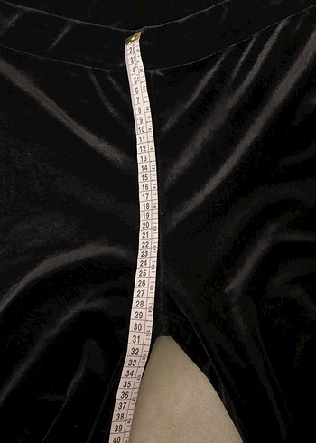 Siyah Süet Geniş Kesim Midi Pantolon - Görsel 5