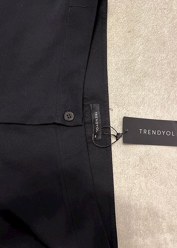 Düğmeli Siyah Kadın Kumaş Pantolon - Görsel 2