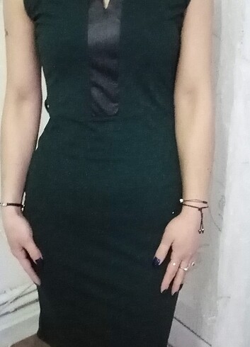 m Beden Yaka detaylı elbise 