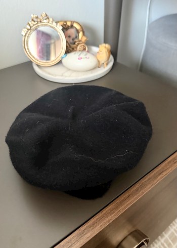 American Vintage Siyah Beret Sapka