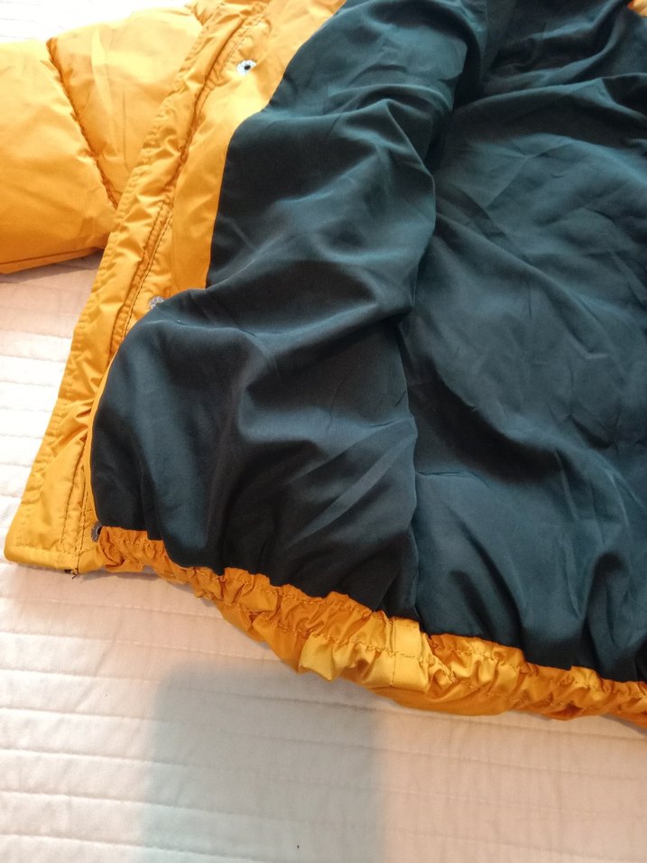 Sarı Siyah Kapüşonlu Erkek Çocuk Mont - Görsel 5