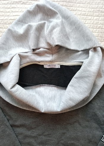 Gri Kadın Kapüşonlu Uzun Kollu Sweatshirt - Görsel 2