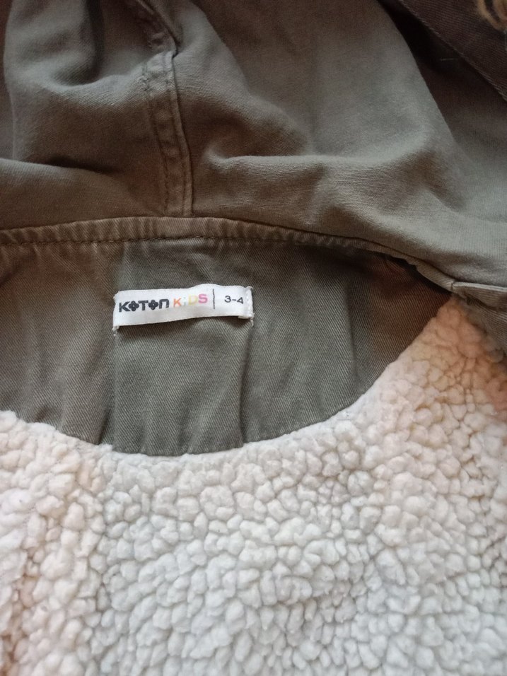 Haki Kapüşonlu Kürk Detaylı Kız Mont - Görsel 3