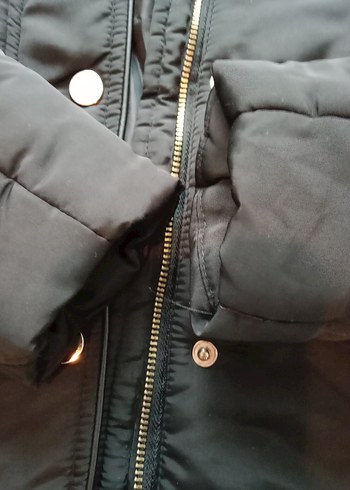 Siyah Kürklü Kadın Kışlık Mont - Görsel 8