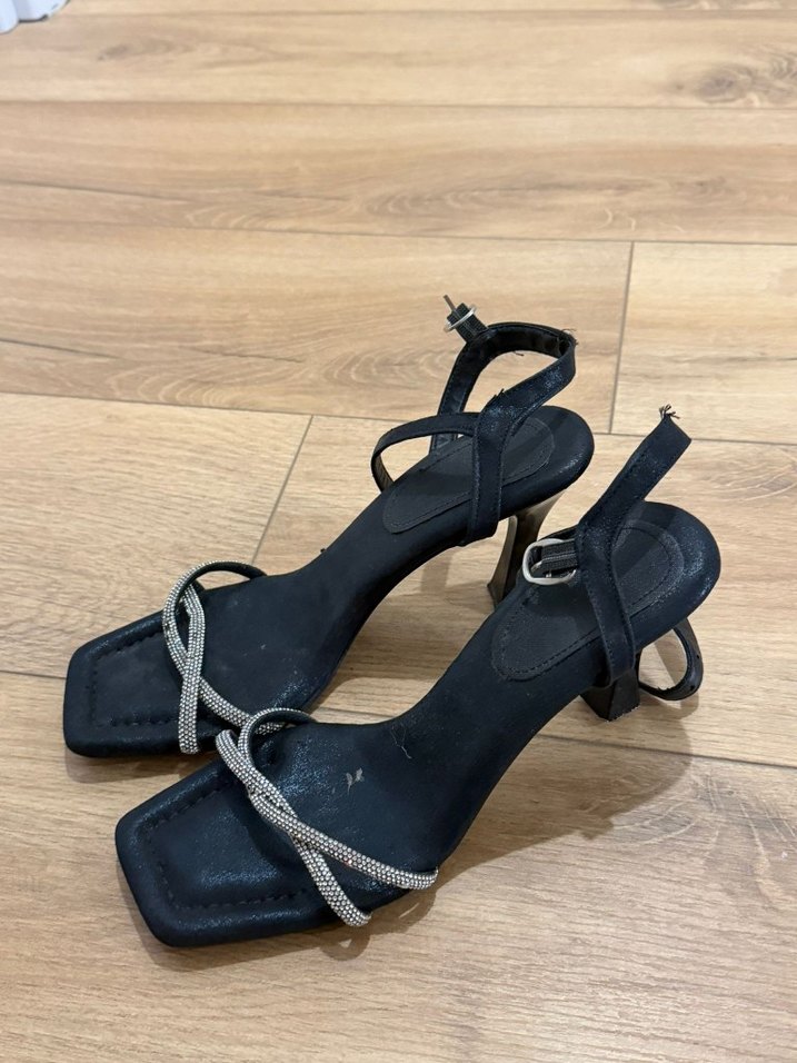 Siyah Yılan Desenli Stiletto Topuklu Kadın Ayakkabı - Görsel 2