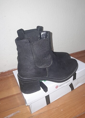 38 Beden Siyah bot