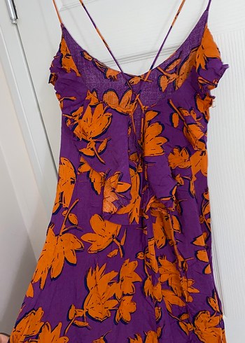 Mor Çiçek Desenli Uzun Askılı Elbise - Görsel 4