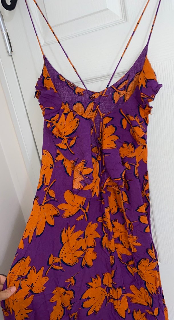 Mor Çiçek Desenli Uzun Askılı Elbise - Görsel 4