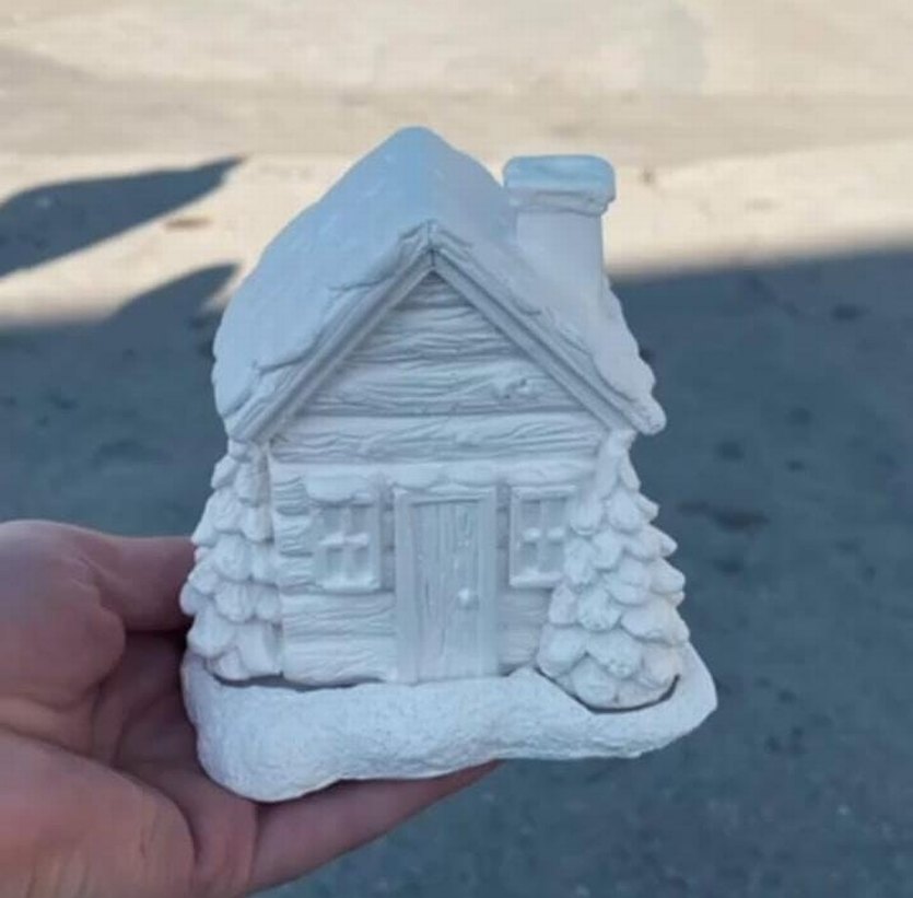 Renkli Kar Temalı Ev Figürinleri - Görsel 2