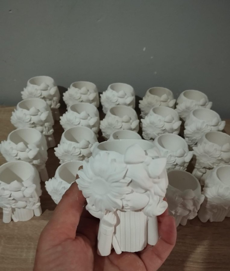 Renkli Kar Temalı Ev Figürinleri - Görsel 3