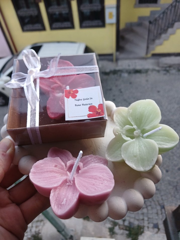 Çiçek Şeklinde Renkli Mum Seti - Görsel 3