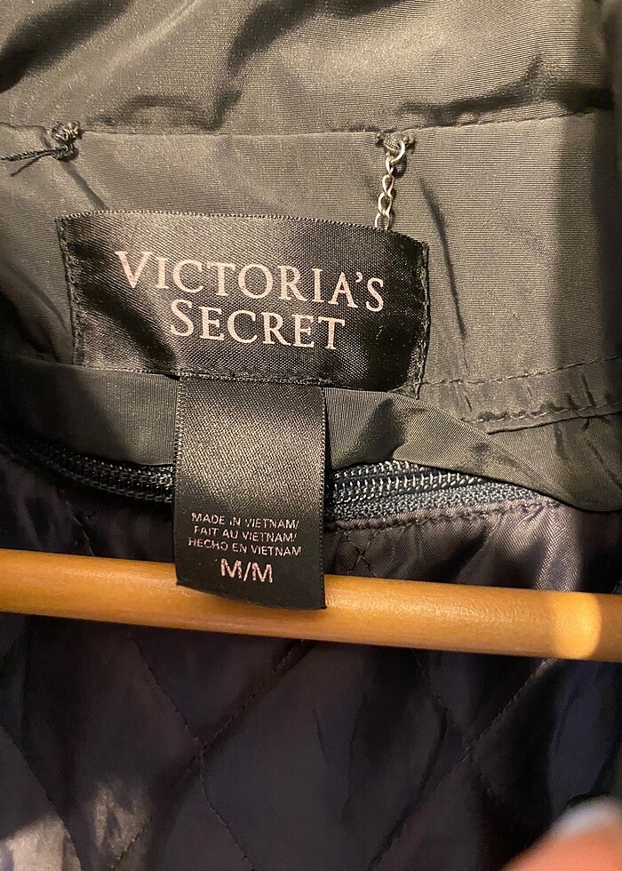 Victorias Secret yagmurluk - Görsel 3