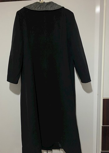 Düğmeli Siyah Uzun Kadın Kaban Tesettür - Görsel 2