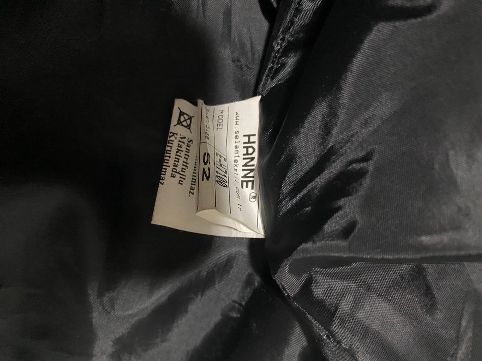 Düğmeli Siyah Uzun Kadın Kaban Tesettür - Görsel 3