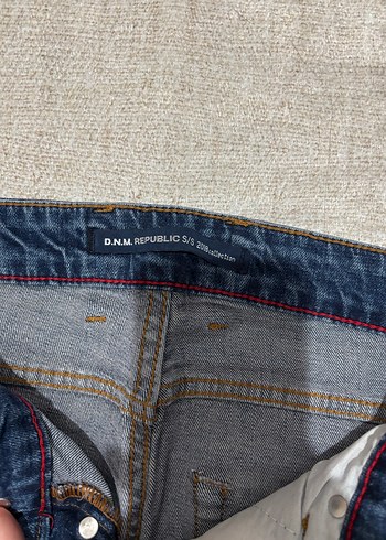 Erkek Lacivert Yırtık Kot Pantolon - Görsel 2