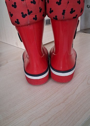 24 Beden kırmızı Renk Kız Çocuk Kırmızı Minnie Mouse Yağmur Çizmesi