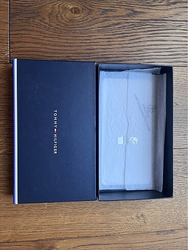 Tommy Hilfiger Tommy cüzdan kutusu