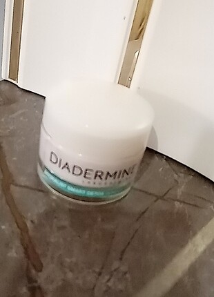 Diğer Gündüz kremi
