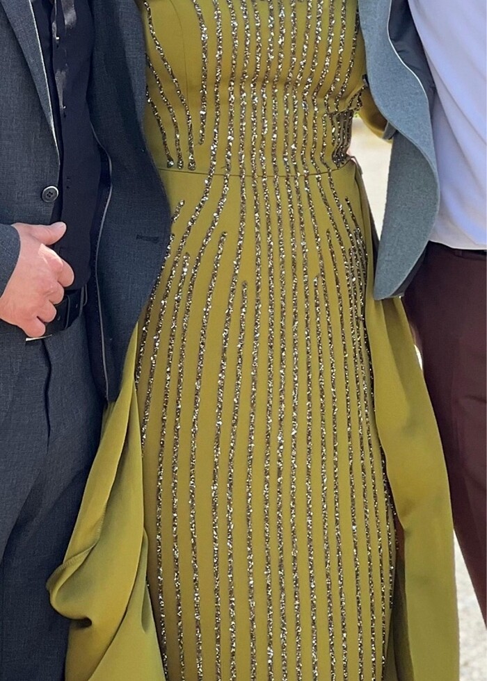 Yağ yeşili taşlı abiye - Görsel 3