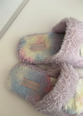 Tüylü  ev terliği - Görsel 3