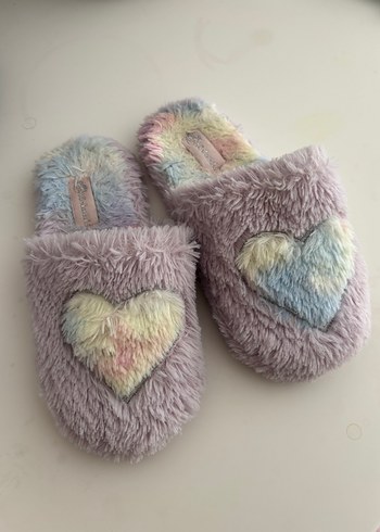 Tüylü  ev terliği - Görsel 2