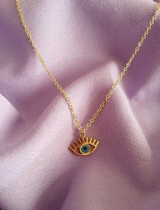 Eyelash kolye