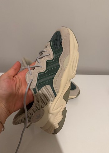 41 Beden haki Renk Orijinal etiketli Adidas ozweego