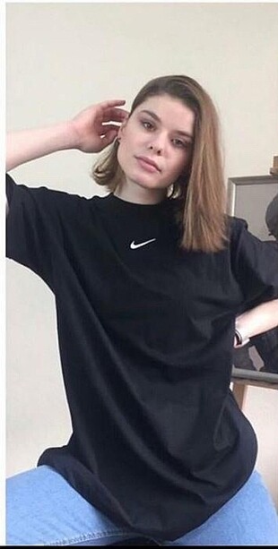 L BEDEN SİYAH NIKE OVER SIZE