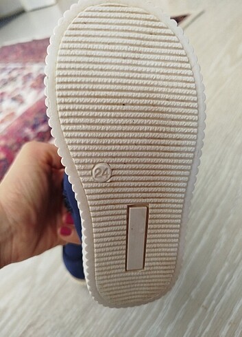 LC Waikiki 24 numara LCW bot