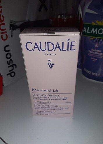 Caudalie Caudalie resveratrol lift 30 ml serum