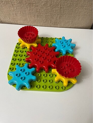 Lego duplo dönen çarklar