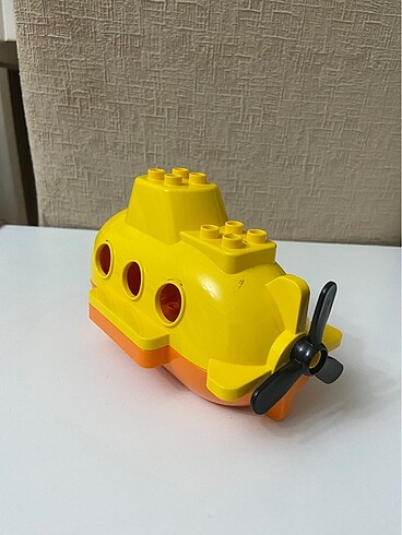 Lego Duplo denizaltı