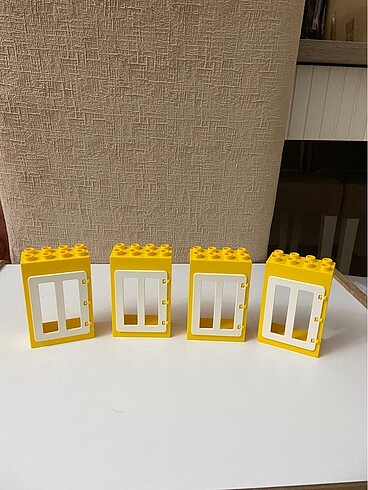 Lego duplo pencere