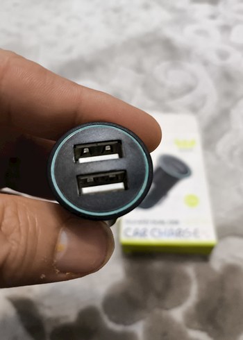 USAMS Siyah Araç Şarj Cihazı - Görsel 2