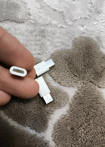 Beyaz USB Tip-C ve Micro USB Adaptörleri - Görsel 2