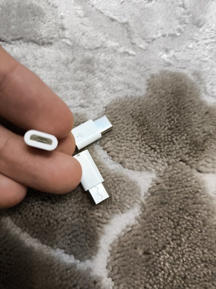 Beyaz USB Tip-C ve Micro USB Adaptörleri - Görsel 2