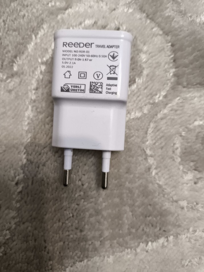 Reeder Beyaz Telefon Şarj Adaptörü - Görsel 2