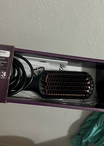 Arzum Siyah Saç Düzleştirici Fırça - Görsel 2