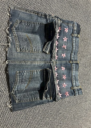 Diğer Nakışlı Tokalı Mavi Denim Mini Etek