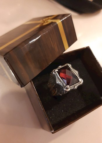 Kırmızı taşlı Pençe Gümüş yüzük - Görsel 3