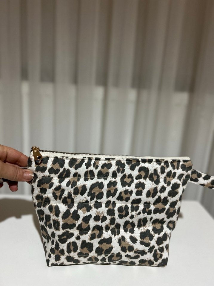 Deri Leopar Desenli Kadın Makyaj Çantası - Görsel 4