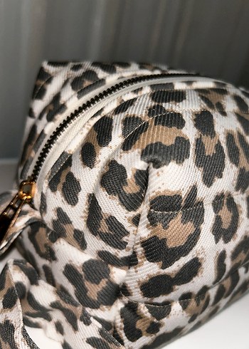 Tokalı Leopar Desenli Kadın Çanta - Görsel 2
