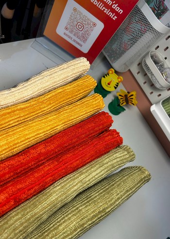 İster 11 inç tablet ister kitap için Kadife Kılıflar - Görsel 10