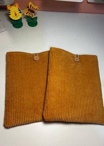 İster 11 inç tablet ister kitap için Kadife Kılıflar - Görsel 6