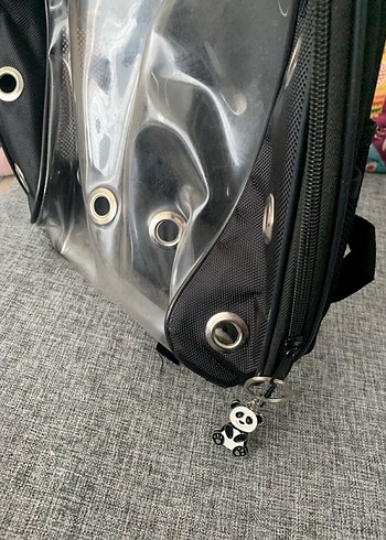 Şeffaf Ön Paneliyle Siyah Taşıma Çantası - Görsel 3