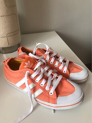 Adidas ayakkabı